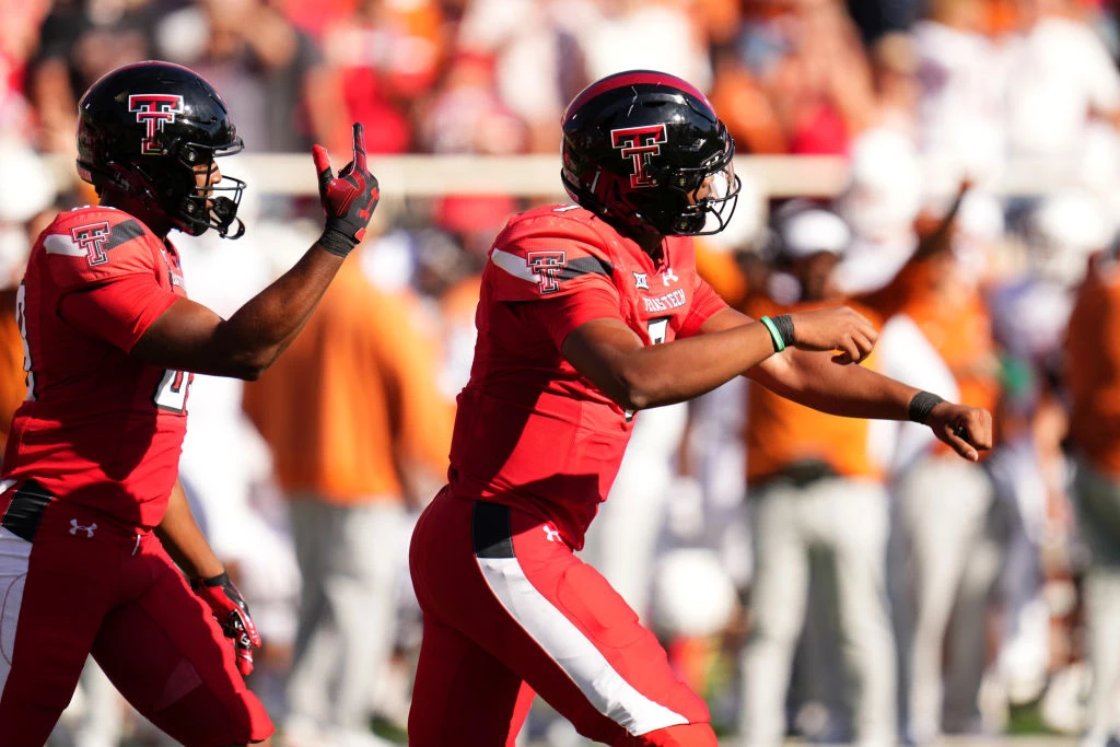 Texas Tech notebook: Red Raiders wear Carlen era throwback uniforms
